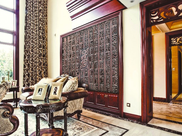 銅門批發多少錢一平靠譜？2020年銅門批發價格